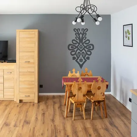 Aparthotel 5 Wierchow Bukowina Tatrzanska