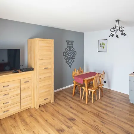 5 Wierchow Apartmanhotel Bukowina Tatrzańska