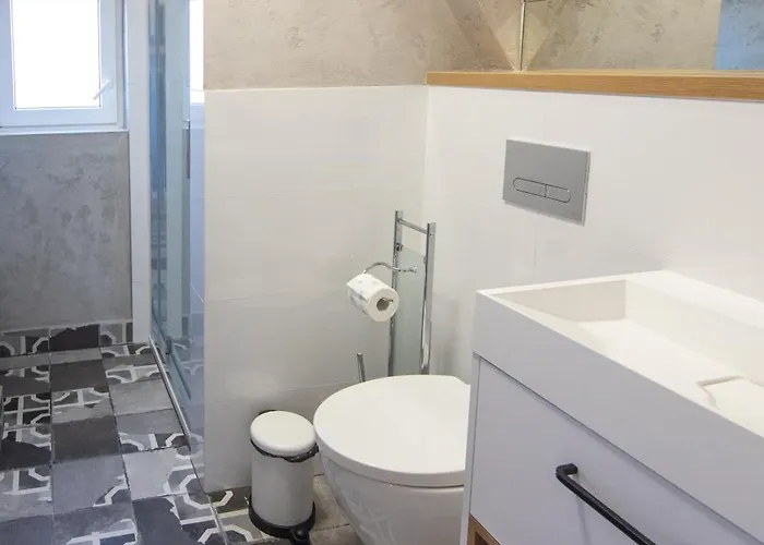 Apart Otel 5 Wierchow